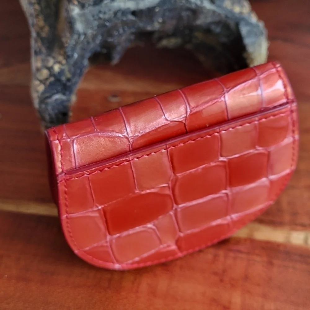 Vintage Bi Fold Wallet  COCCO FIORE RARE RED COLOR Leather Coins Gold Int. Clasp